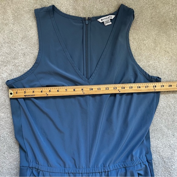 ATHLETA BROOKLYN JUMPSUIT SIZE 14 ATHLEISURE MINIMALIST SPORTY STYLISH - Picture 8 of 12